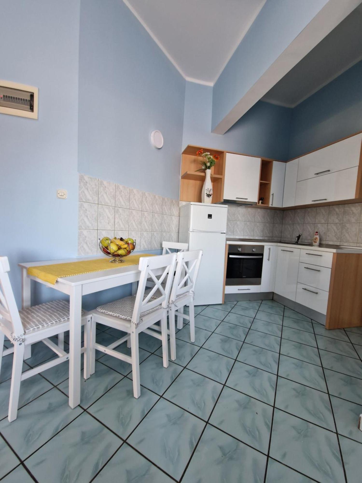 Pool Apartments Knezevic Novaglia Esterno foto